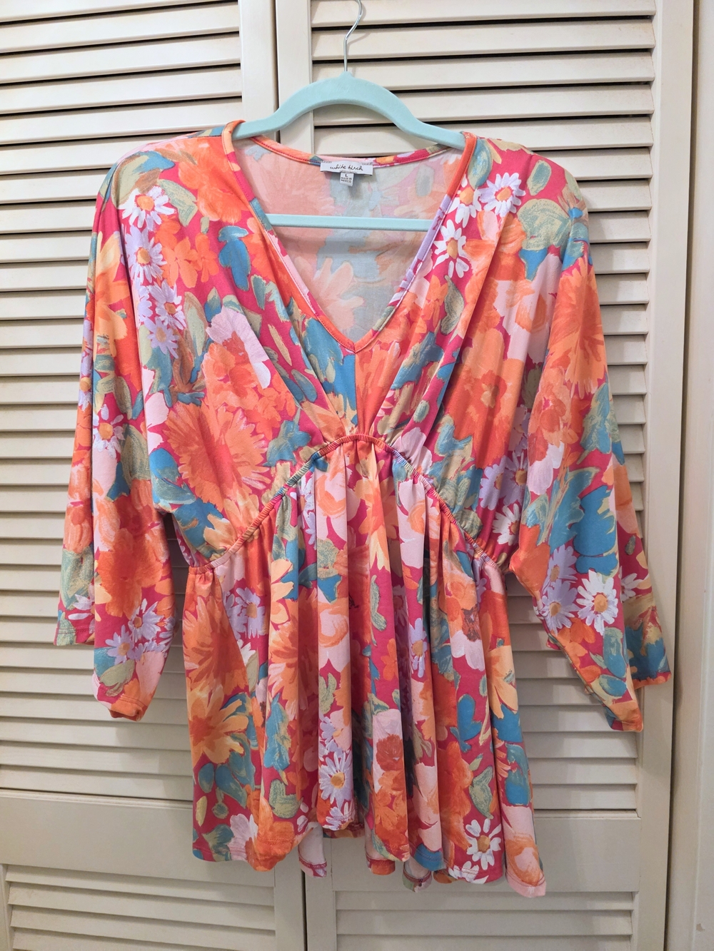 White Birch Coral Multi Floral V-Neck Tunic L